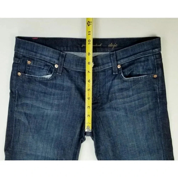 7 For All Mankind Size 29 Dojo Capri Womens Blue Denim Jeans Red Logo Pocket Tag - Picture 3 of 12